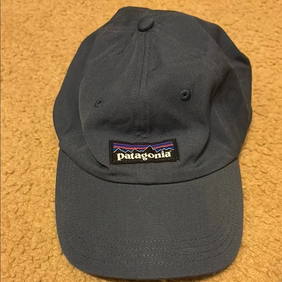 Patagonia Charcoal Gray Cap - Picture 1 of 3